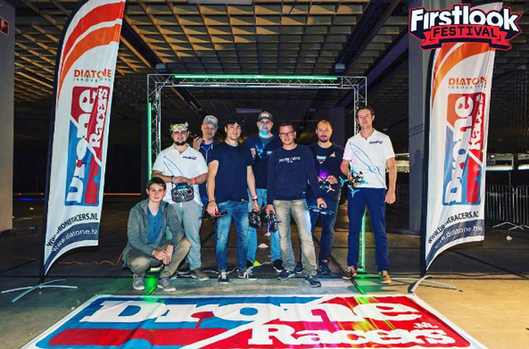 Drone Racing Demo @ FirstLook Festival door Muinckadelic FPV