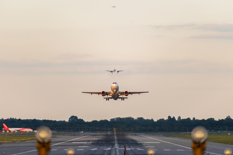 Tot twee maal toe drones gespot boven London Gatwick Airport