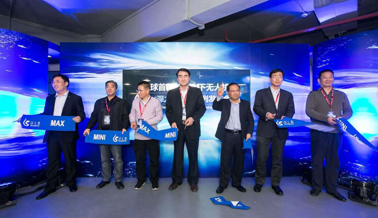 Onderwater-drone White Shark duikt tot 100 meter diep Onderwater-drone White Shark duikt tot 100 meter diep