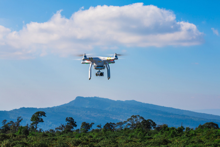 Strengere regels voor vliegen met drones in Nederland Strengere regels voor vliegen met drones in Nederland