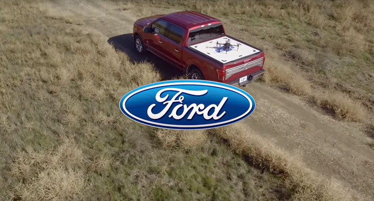 Ford patenteert drone die omgeving van auto scant Ford patenteert drone die omgeving van auto scant