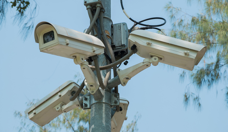 Vliegen er binnen 10 jaar drones boven Enschede? Vliegen er binnen 10 jaar drones boven Enschede?
