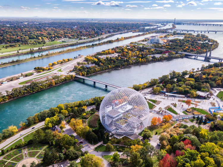 Montreal, Canada in 4K gefilmd door drone