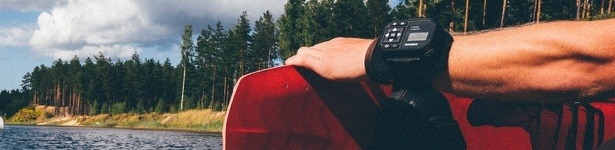 05-airdog-leash-remote-controller-gps-wristband 05-airdog-leash-remote-controller-gps-wristband