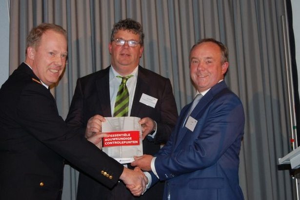 brandveiligheid-drones-lucas-van-oosterem-essentiele-bouwkundige-controlepunten-2015 brandveiligheid-drones-lucas-van-oosterem-essentiele-bouwkundige-controlepunten-2015