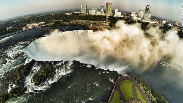 dronestagram-niagra-falls-drone dronestagram-niagra-falls-drone