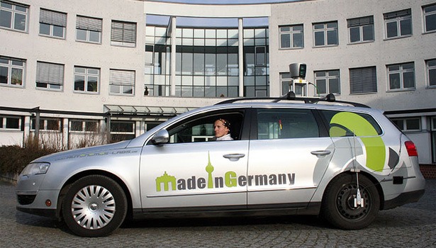 mind-controlled-car-auto-gedachten mind-controlled-car-auto-gedachten