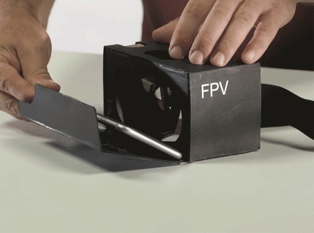 power-up-kickstarter-papieren-vliegtuigje-fpv-video-bril power-up-kickstarter-papieren-vliegtuigje-fpv-video-bril